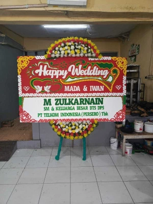 Papan Bunga di Megamendung