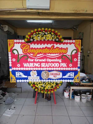 Papan Bunga di Megamendung