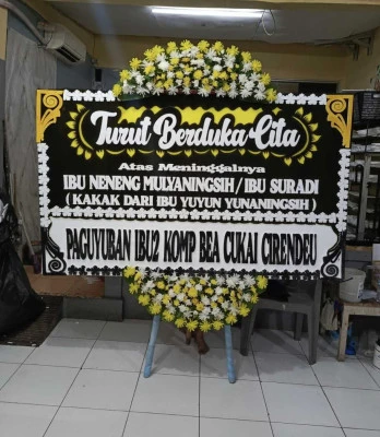 Papan Bunga di Megamendung