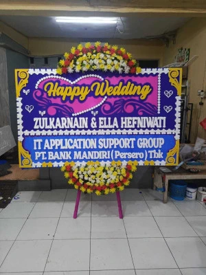 Papan Bunga di Megamendung